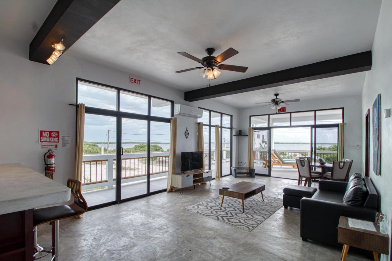 Villa Sea Lux 산페드로 외부 사진