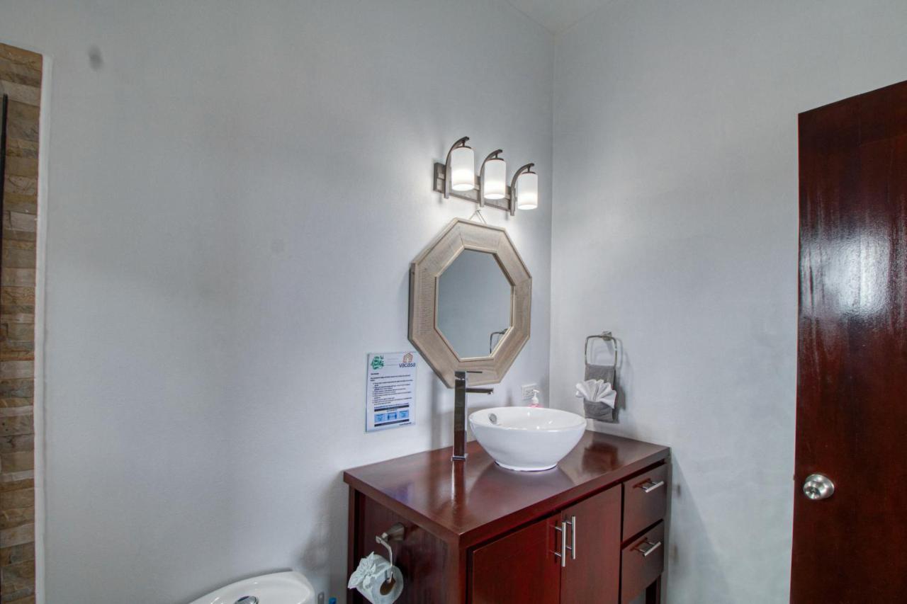 Villa Sea Lux 산페드로 외부 사진